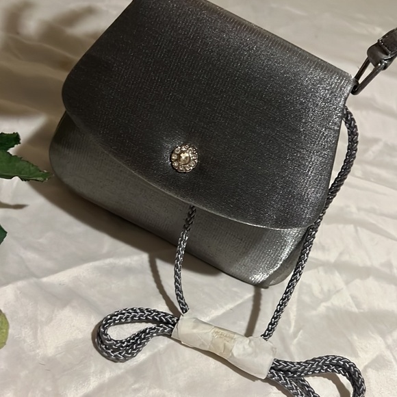 Cute mini silver hand bag - Picture 6 of 7